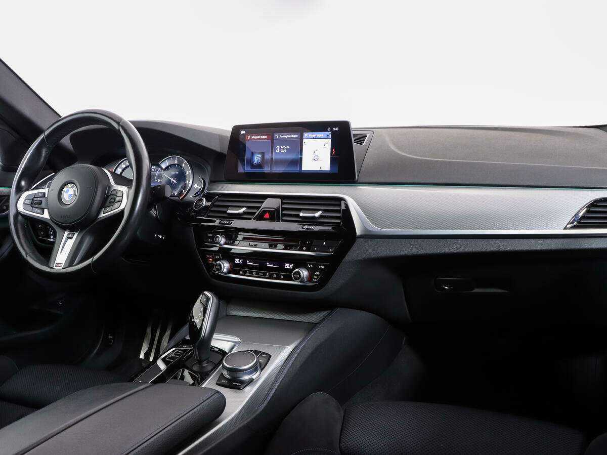 Купить BMW 5 серии 530i xDrive, 2017, 88 344 км, фото №7