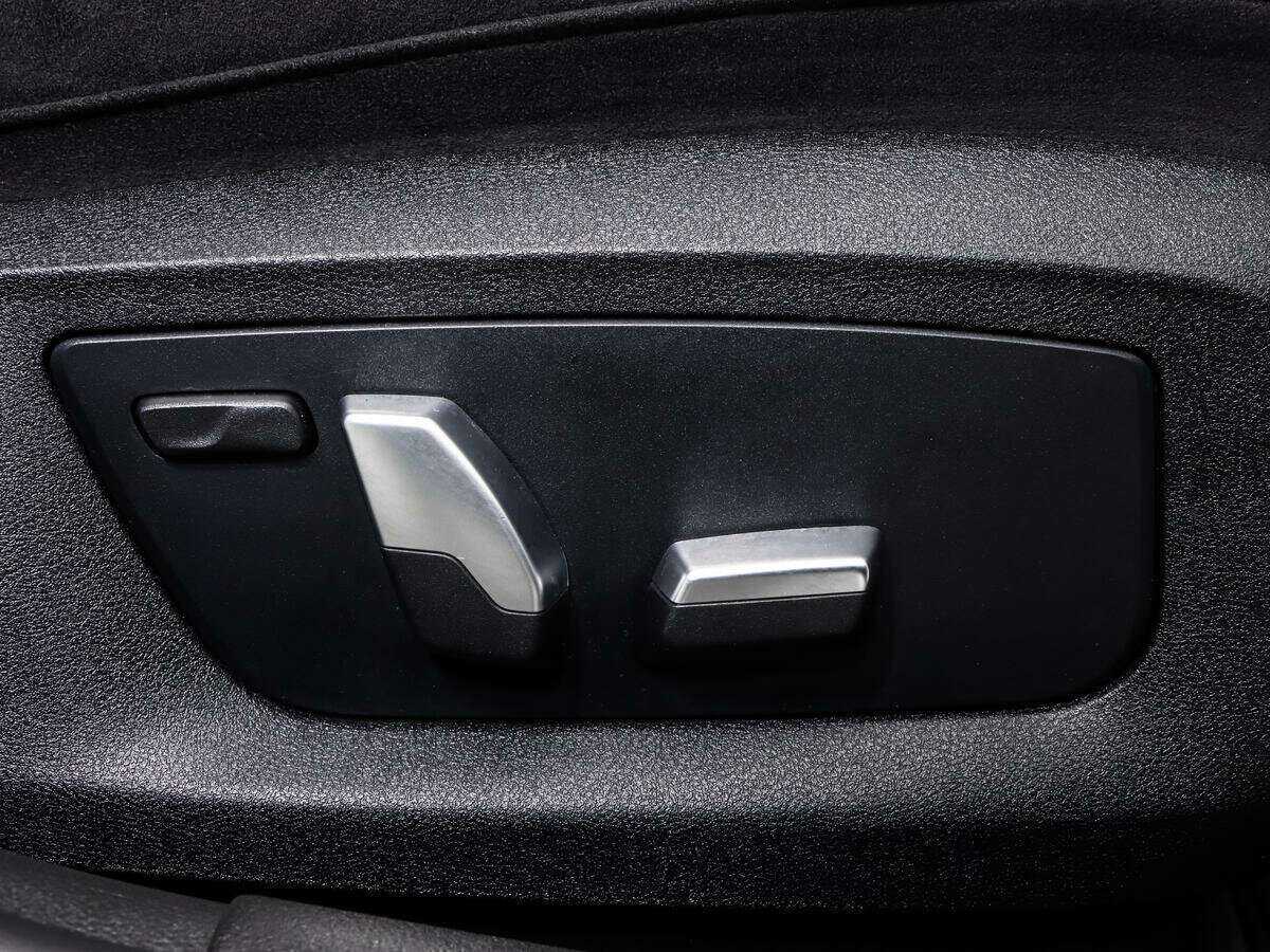 Купить BMW 5 серии 530i xDrive, 2017, 88 344 км, фото №18