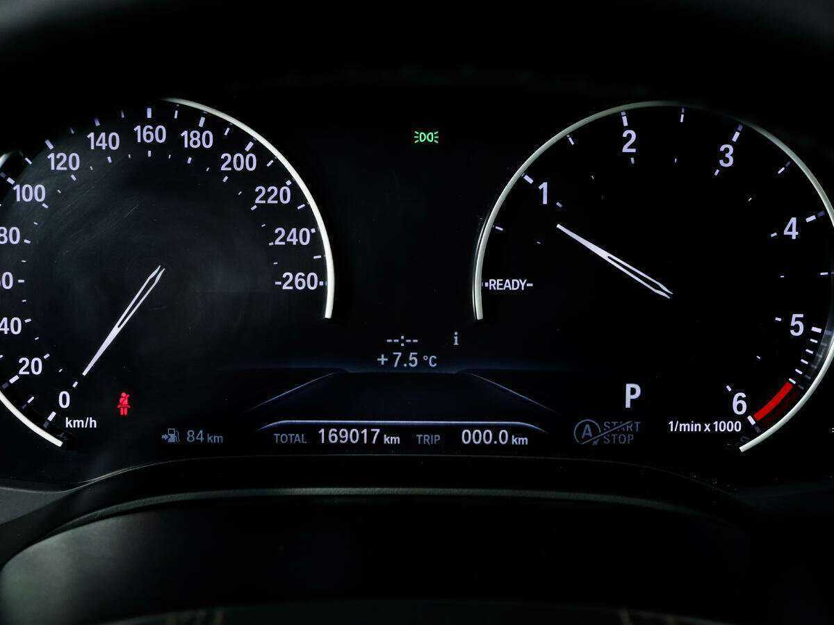 Купить BMW 5 серии 520d, 2019, 169 015 км, фото №19