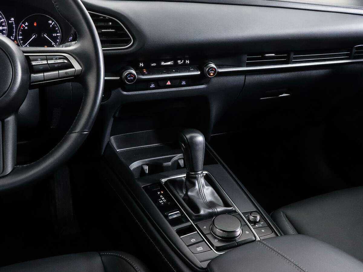 Купить Mazda CX-30, 2022, 8 215 км, фото №12
