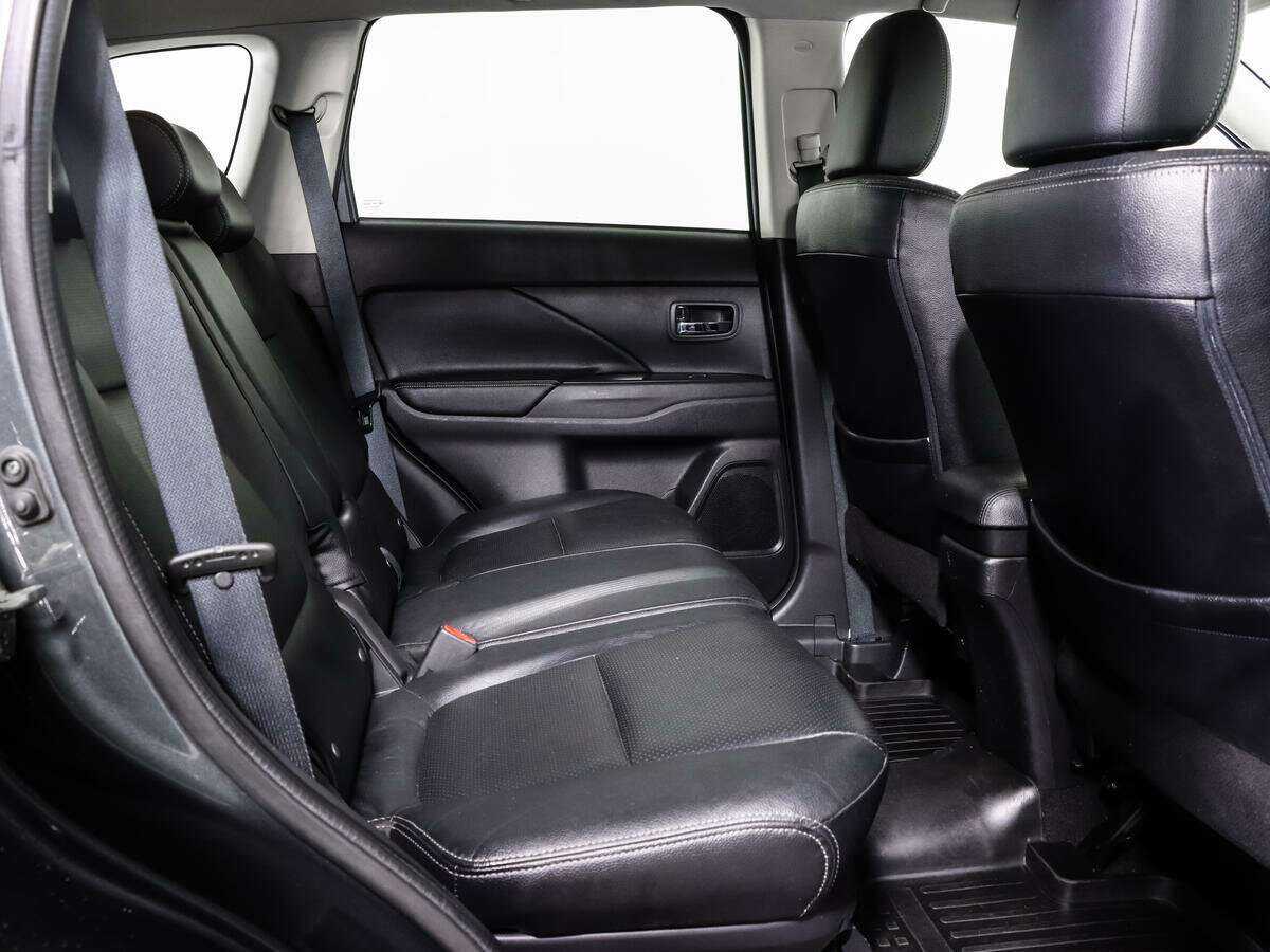 Купить Mitsubishi Outlander, 2016, 156 000 км, фото №14