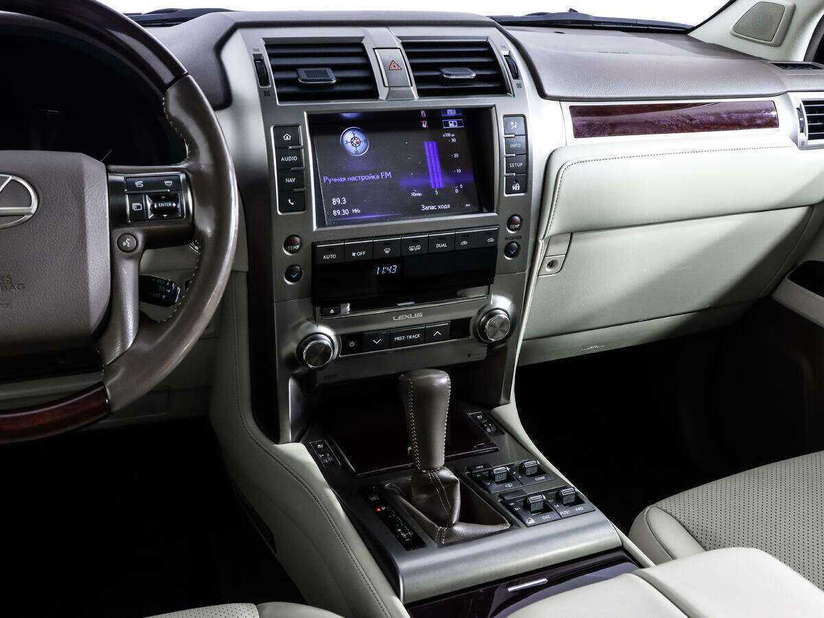 Купить Lexus GX 460, 2017, 82 475 км, фото №11