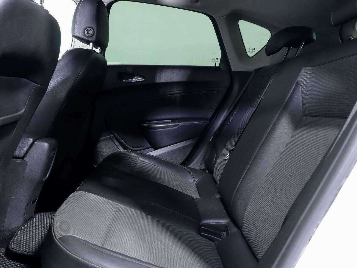 Купить Opel Astra, 2010, 217 128 км, фото №11