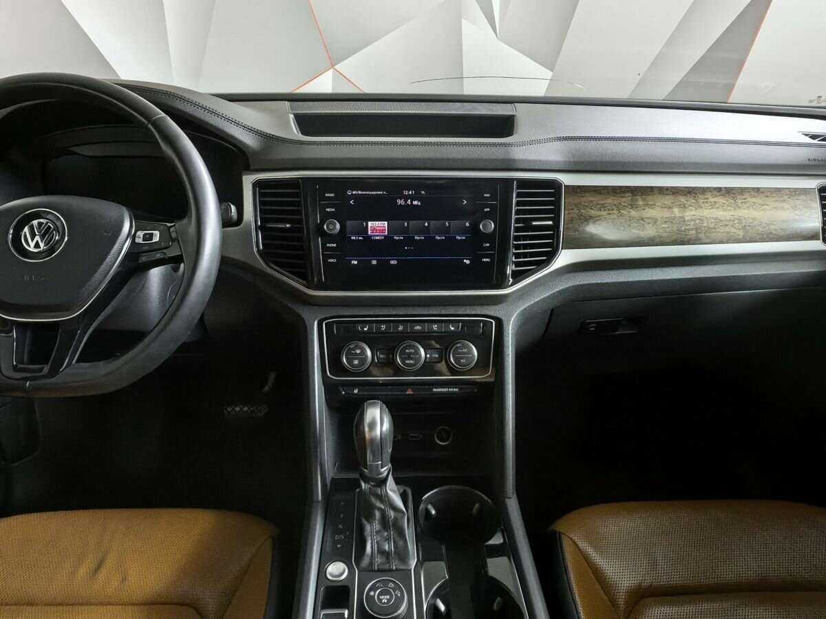 Купить Volkswagen Teramont, 2018, 213 089 км, фото №11