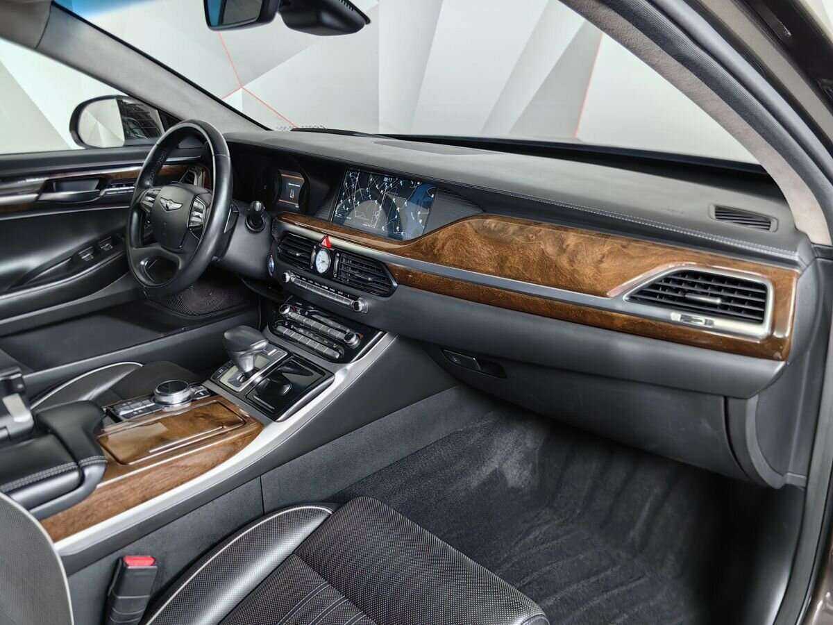 Купить Genesis G90, 2017, 337 657 км, фото №9