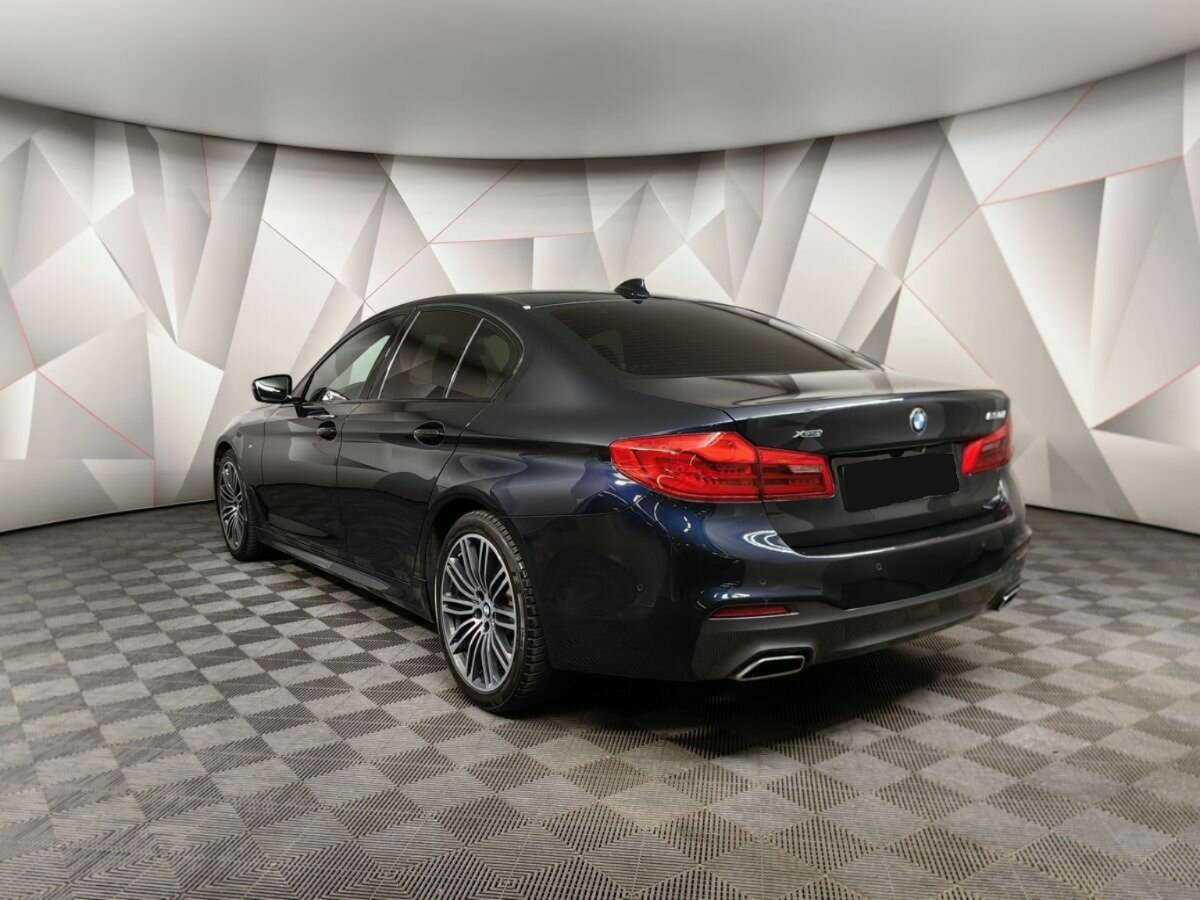 Купить BMW 5 серии 530i xDrive, 2017, 159 046 км, фото №4