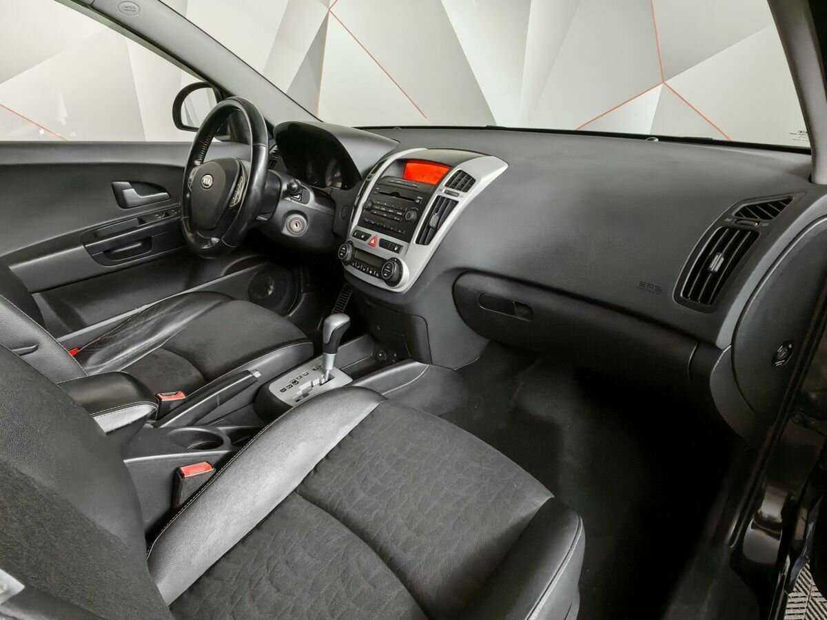 Купить Kia Ceed, 2008, 138 456 км, фото №9
