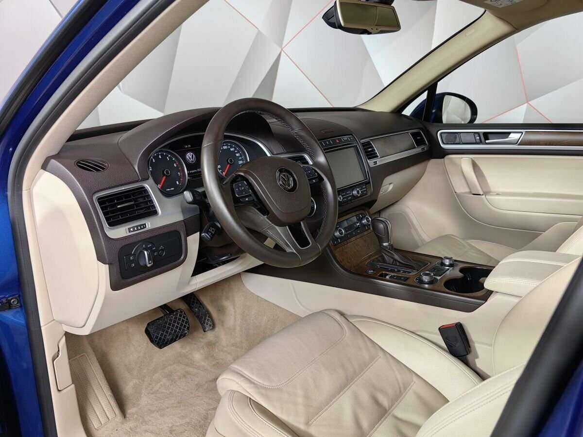 Купить Volkswagen Touareg, 2016, 62 992 км, фото №12