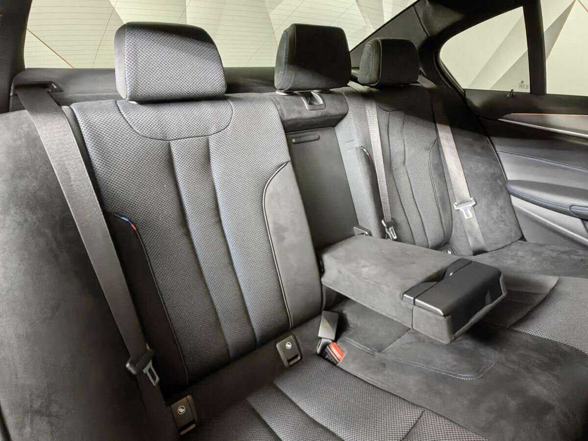 Купить BMW 5 серии 520d xDrive, 2020, 25 170 км, фото №11