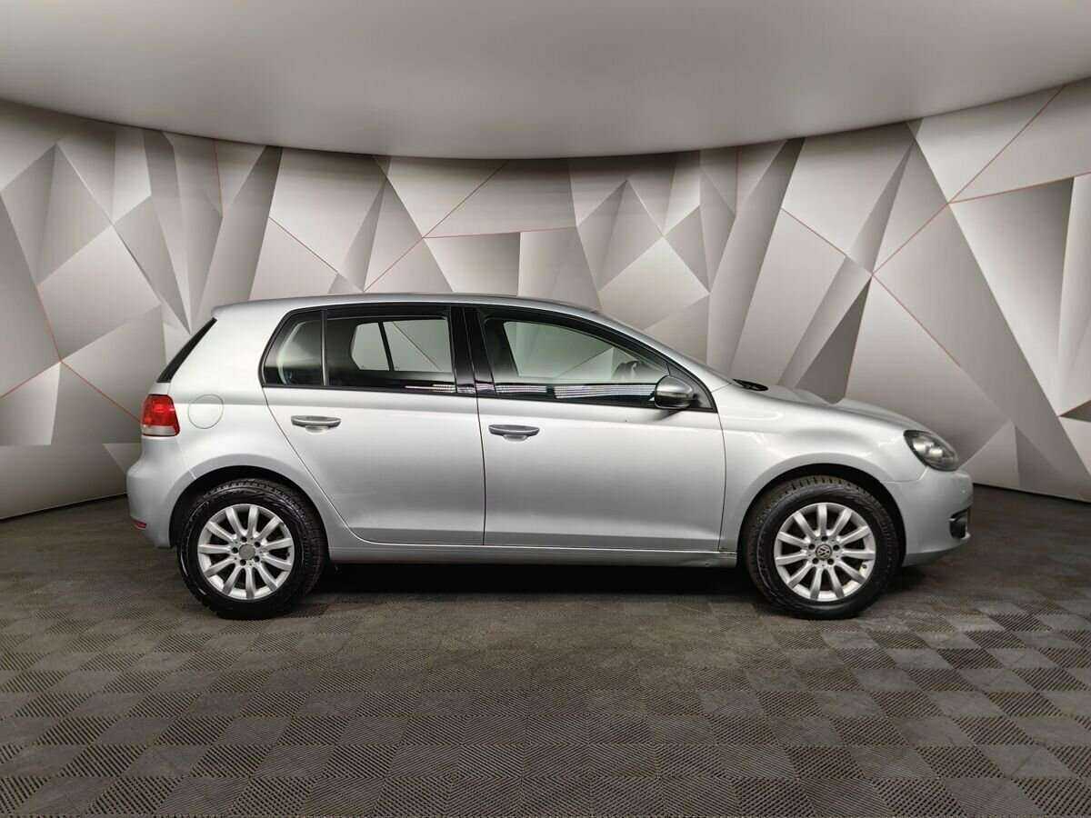 Купить Volkswagen Golf, 2010, 81 102 км, фото №6