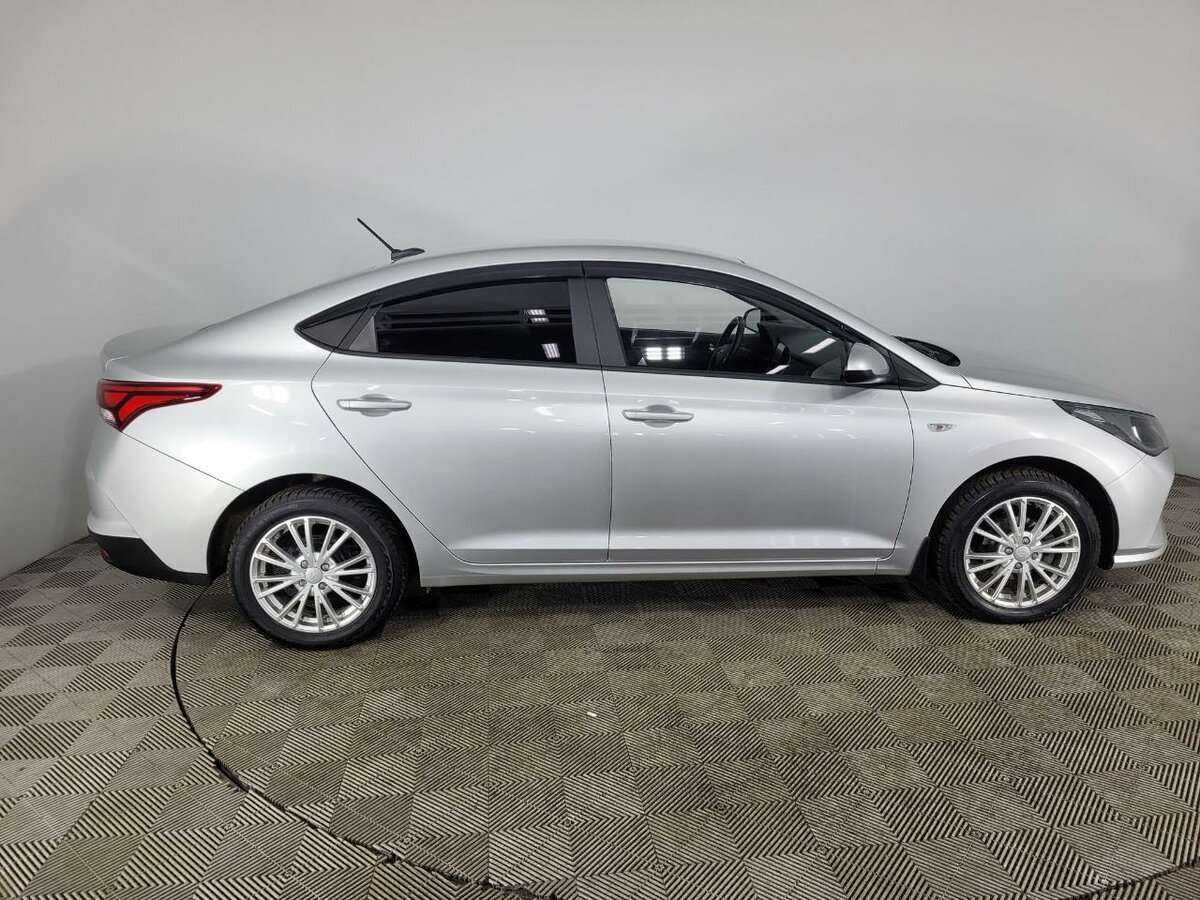 Купить Hyundai Solaris, 2021, 62 517 км, фото №4