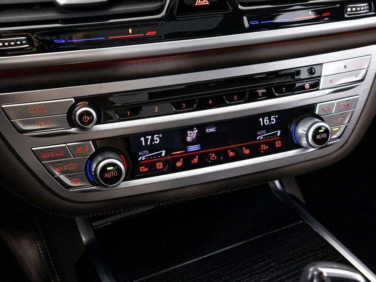 Купить BMW 7 серии Long 730Ld xDrive, 2018, 49 287 км, фото №27
