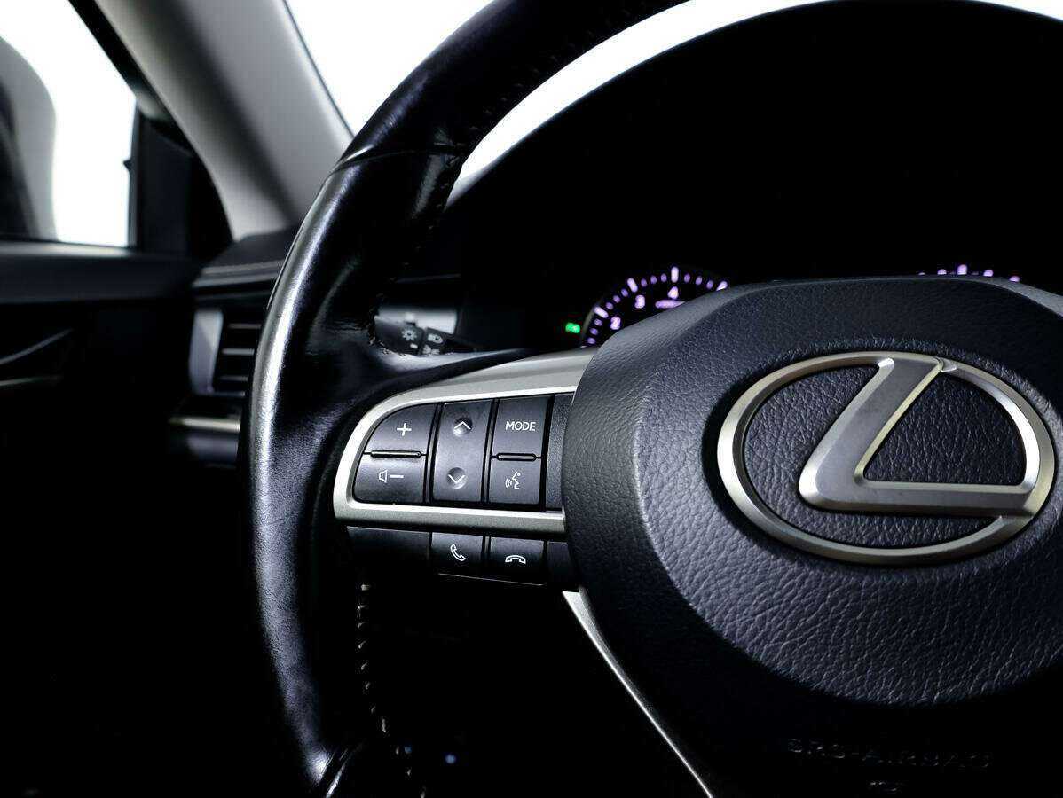 Купить Lexus ES 200, 2017, 104 501 км, фото №25