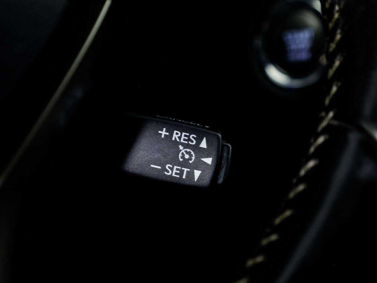 Купить Lexus ES 200, 2017, 104 501 км, фото №27