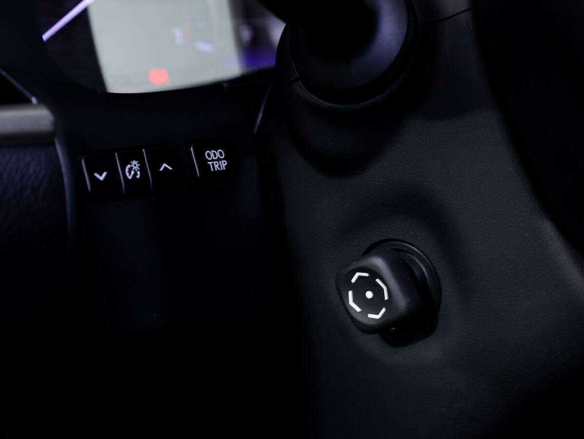 Купить Lexus ES 200, 2017, 104 501 км, фото №28