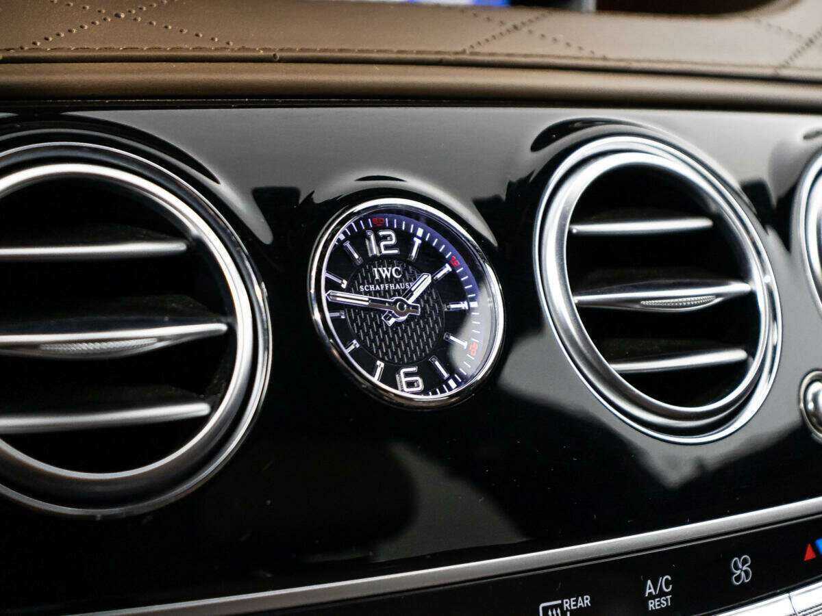 Купить Mercedes-Benz S-Класс AMG 63 AMG Long, 2015, 122 524 км, фото №28