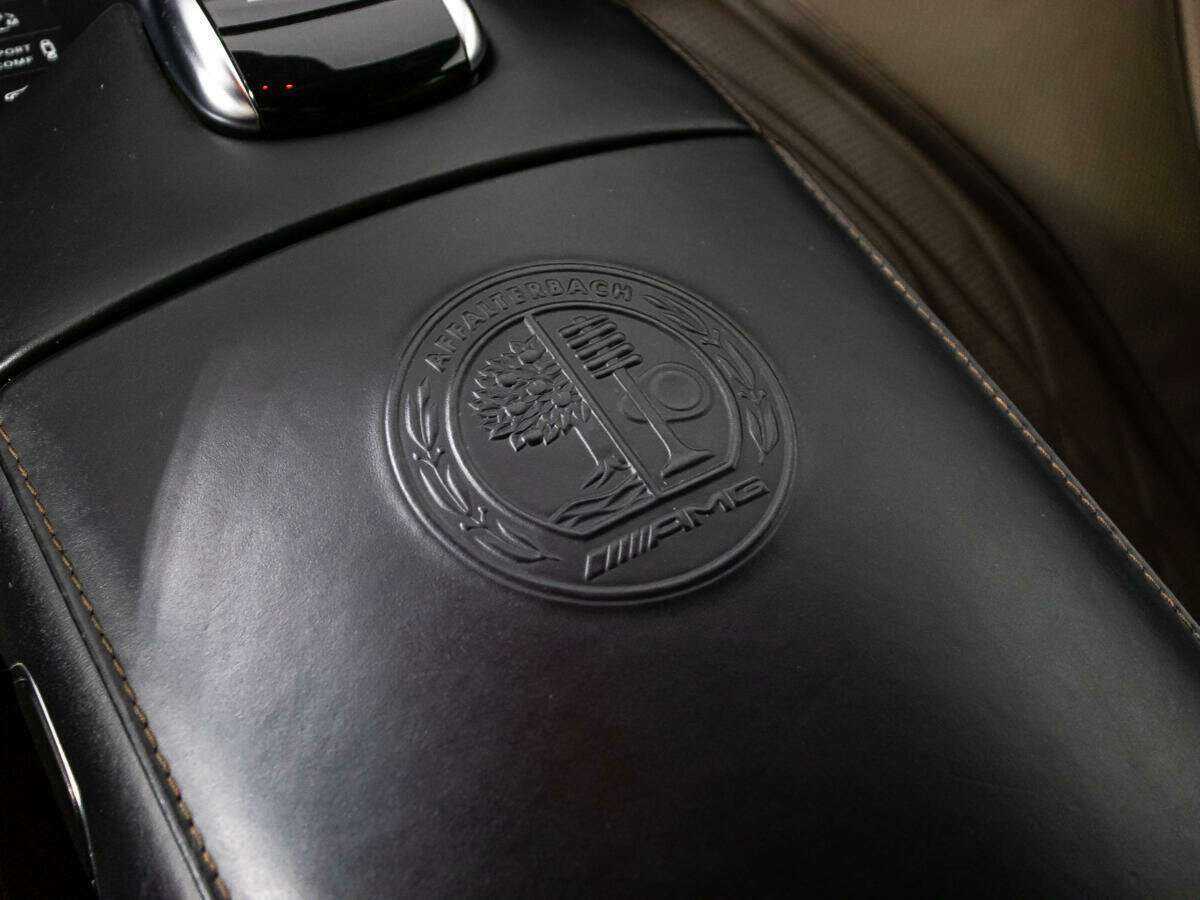 Купить Mercedes-Benz S-Класс AMG 63 AMG Long, 2015, 122 524 км, фото №29