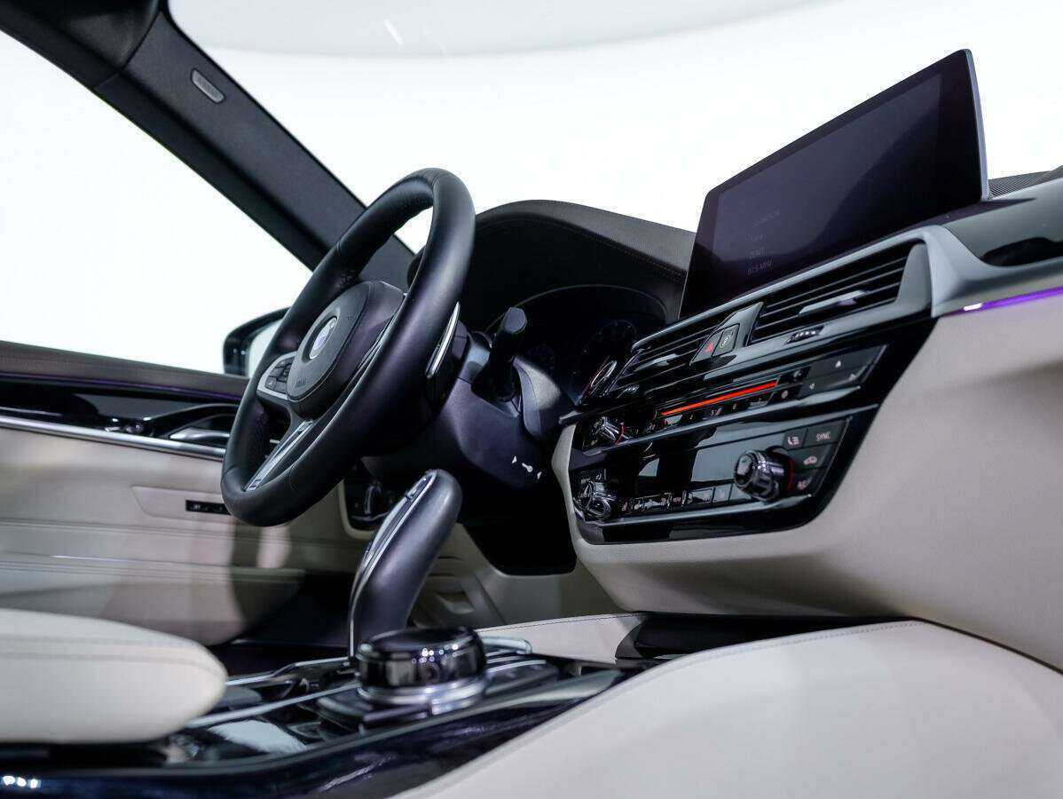 Купить BMW 6 серии Gran Turismo 640i xDrive, 2018, 111 310 км, фото №19