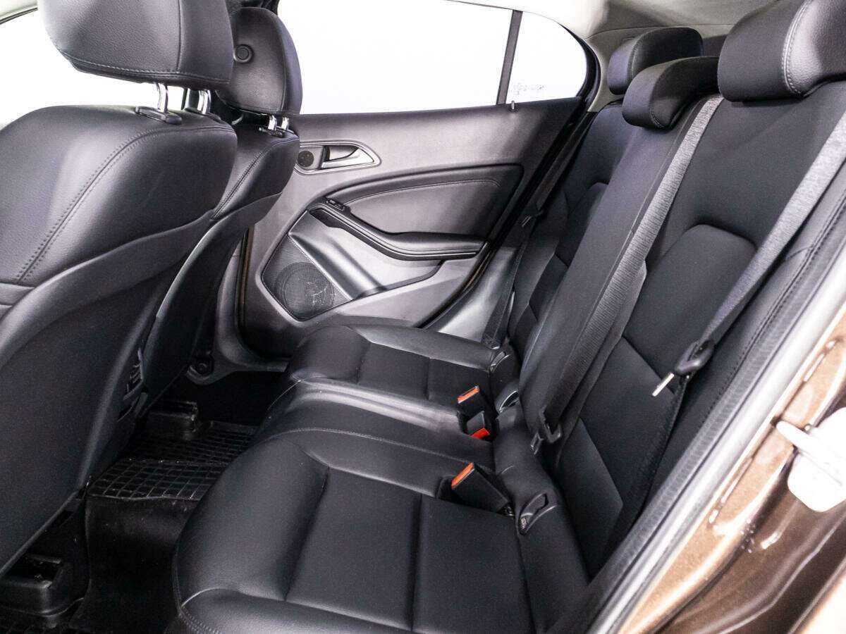 Купить Mercedes-Benz GLA 250, 2014, 148 313 км, фото №10