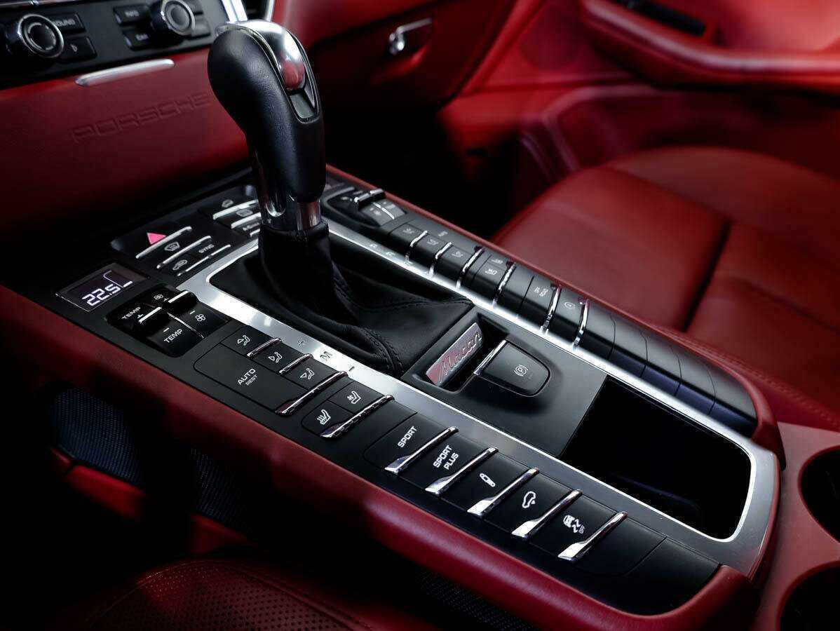 Купить Porsche Macan Turbo, 2014, 75 890 км, фото №23