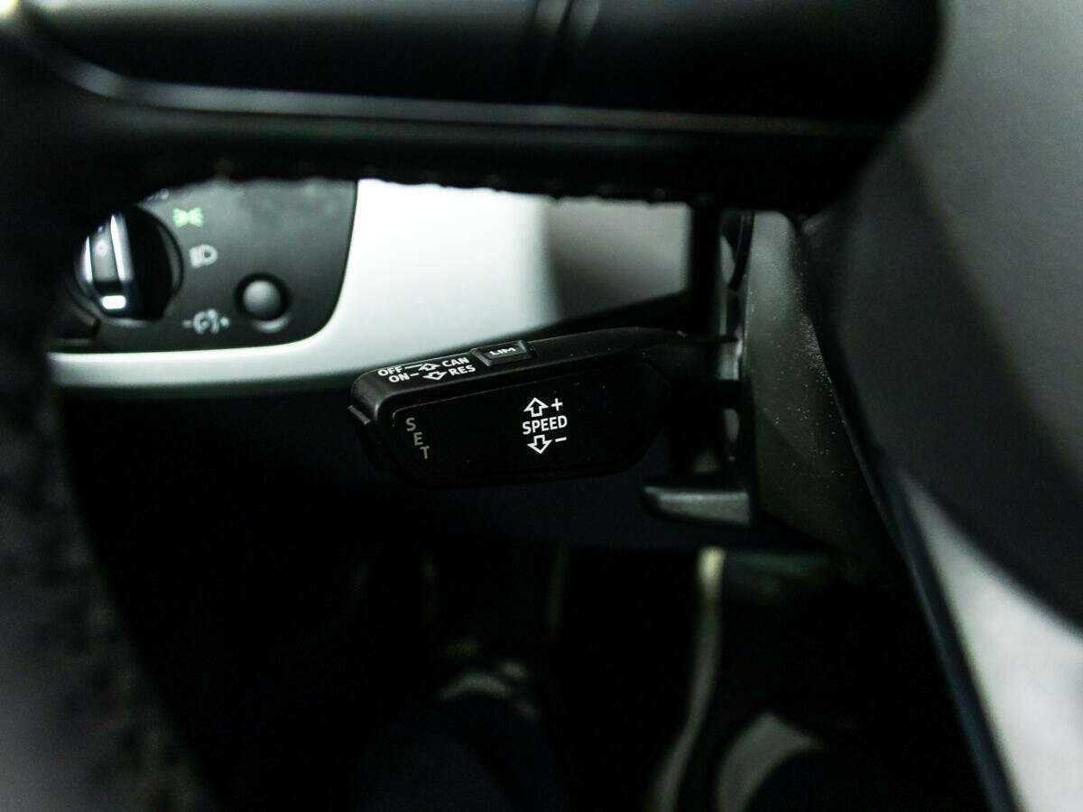 Купить Audi A4, 2018, 103 652 км, фото №17