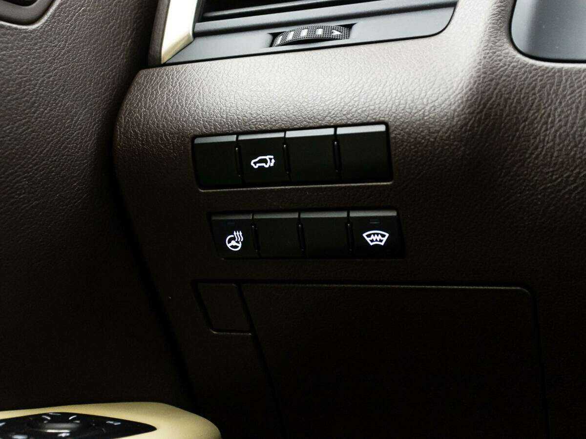 Купить Lexus RX 350, 2016, 130 621 км, фото №23