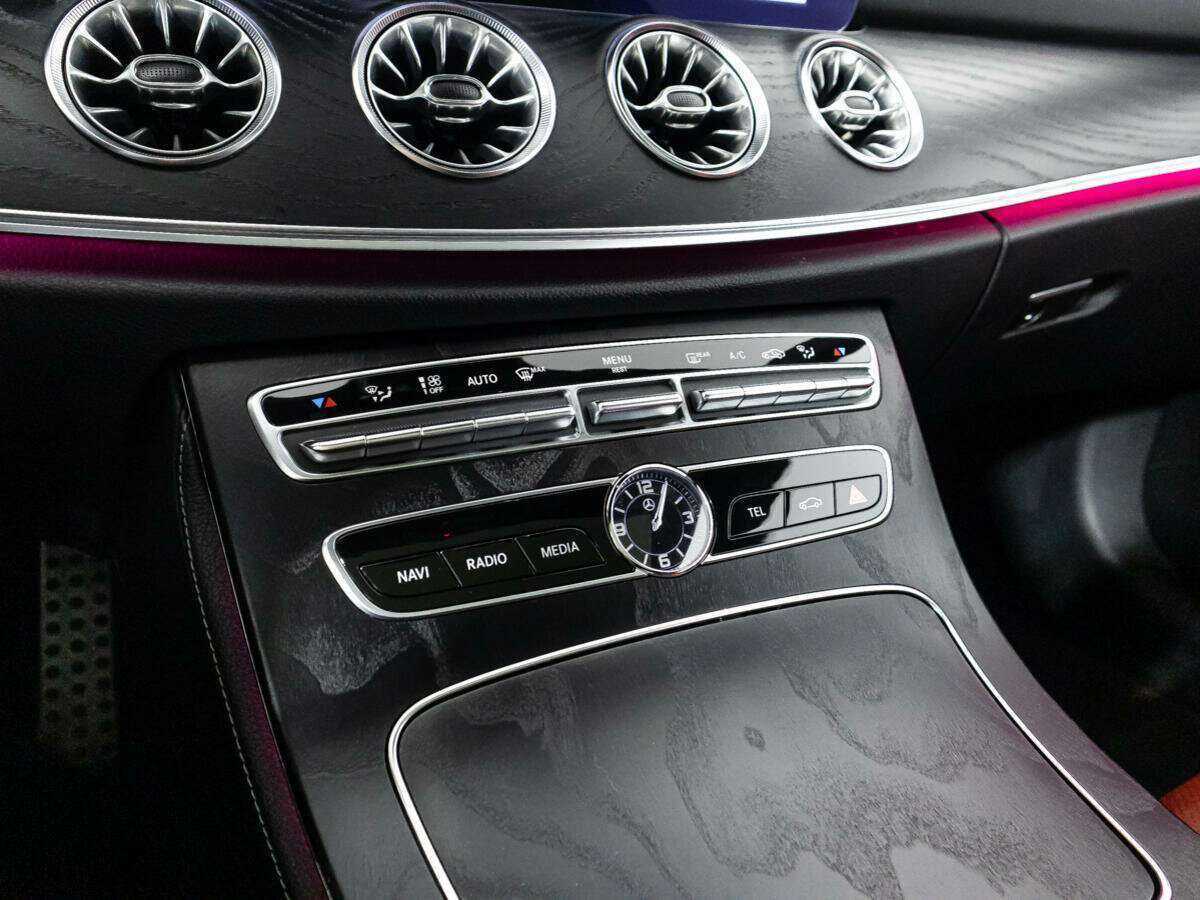 Купить Mercedes-Benz E-Класс 400, 2017, 95 962 км, фото №16