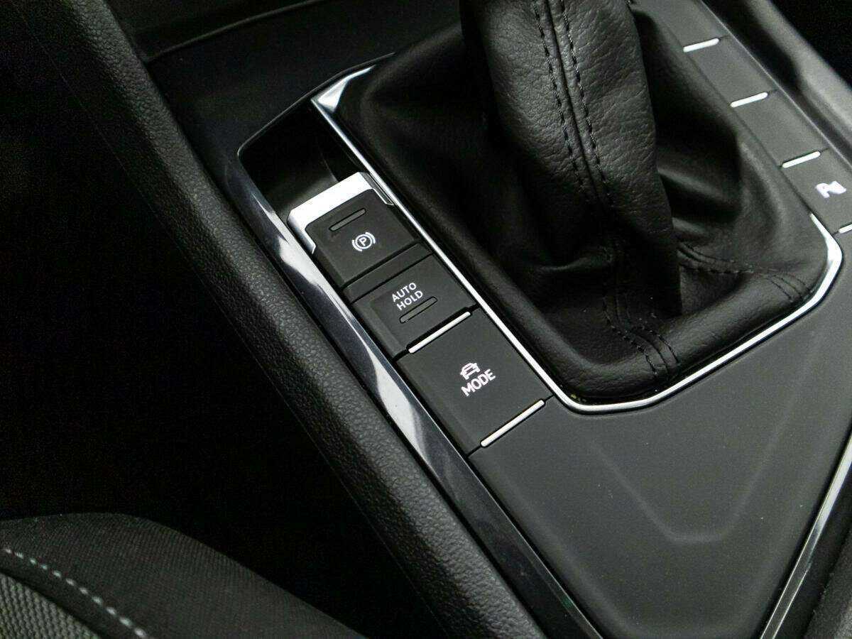 Купить Volkswagen Tiguan, 2021, 69 113 км, фото №15