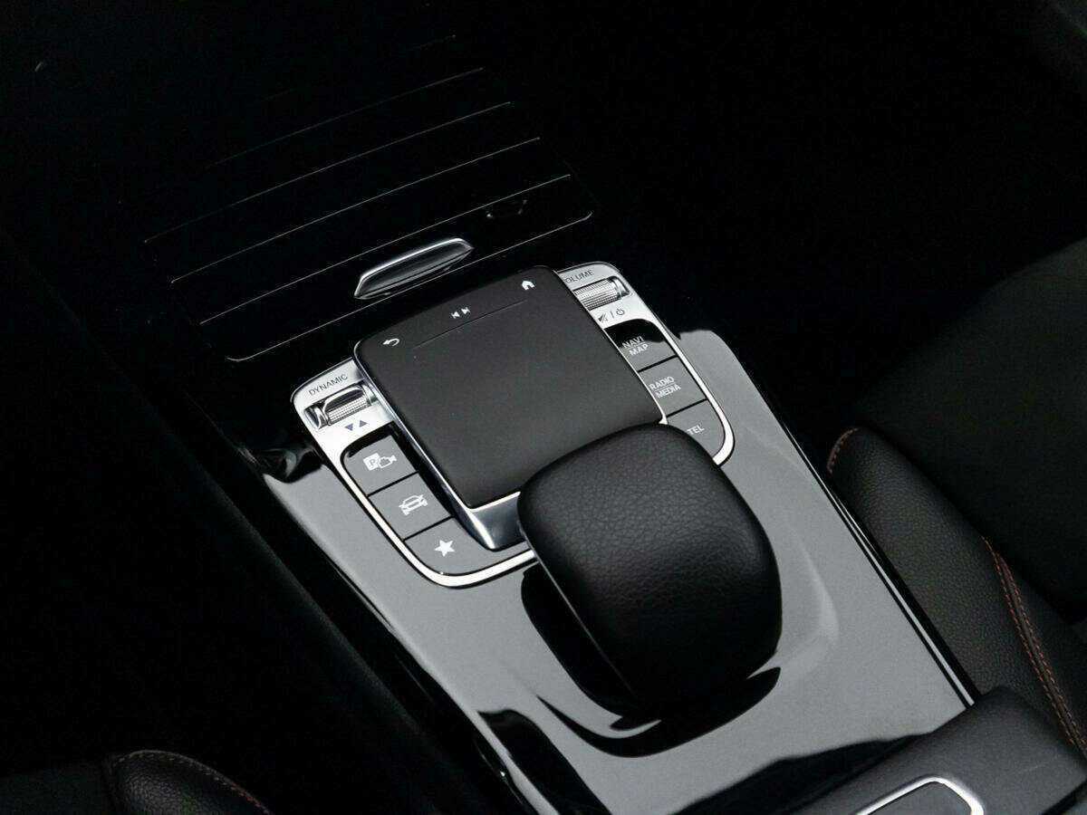 Купить Mercedes-Benz CLA 250, 2019, 74 375 км, фото №16