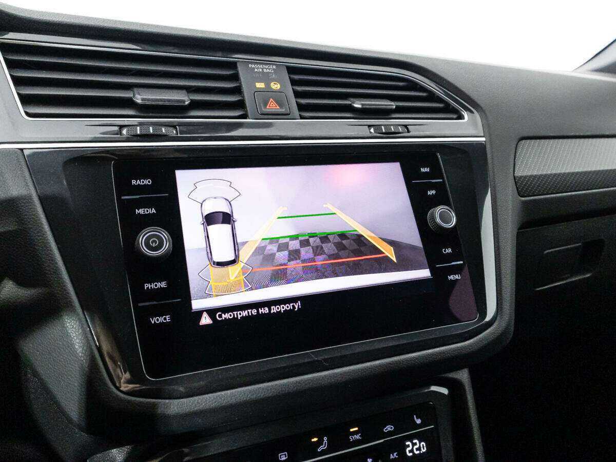Купить Volkswagen Tiguan, 2021, 106 836 км, фото №17