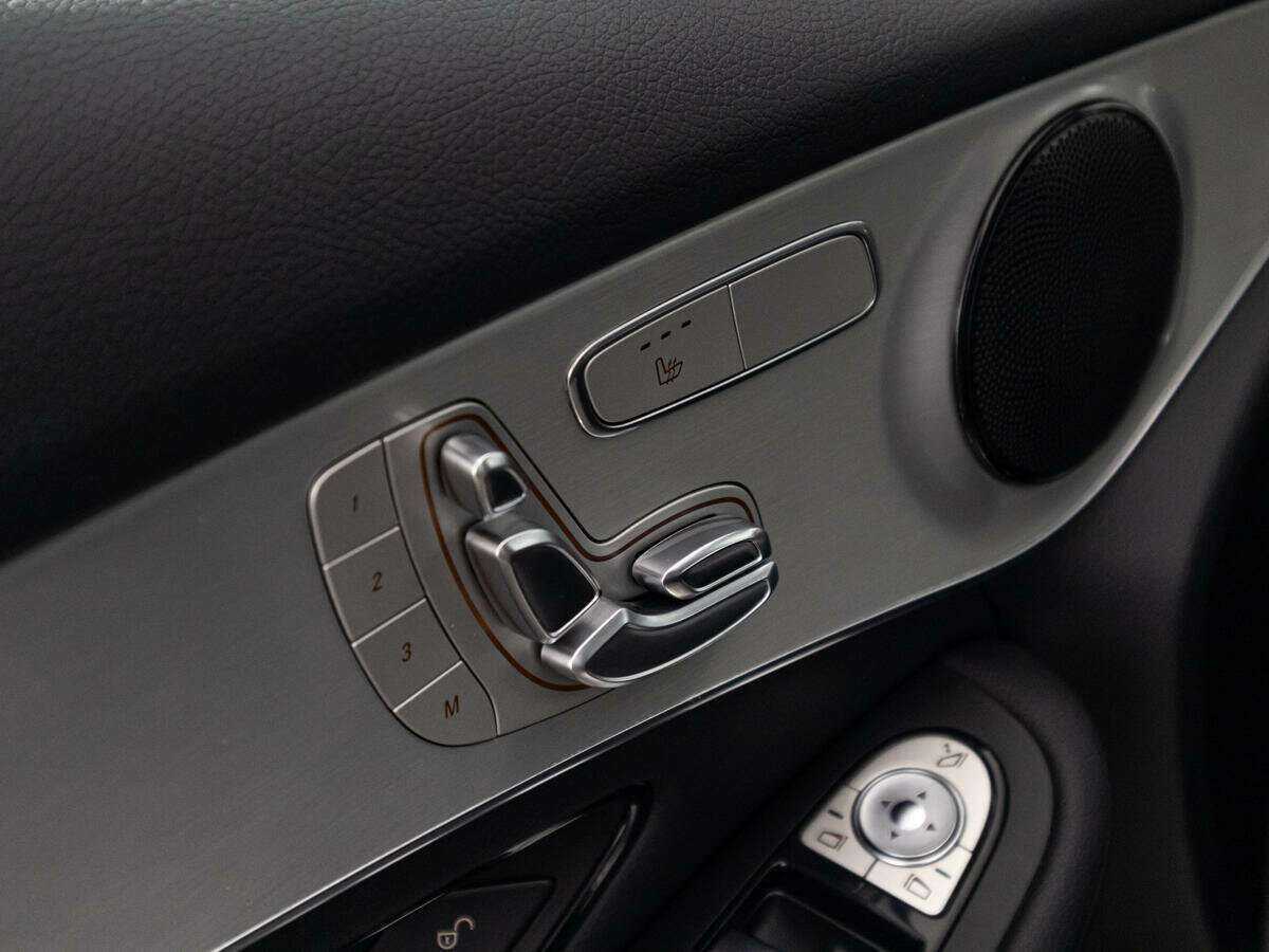 Купить Mercedes-Benz GLC 300, 2019, 25 804 км, фото №17