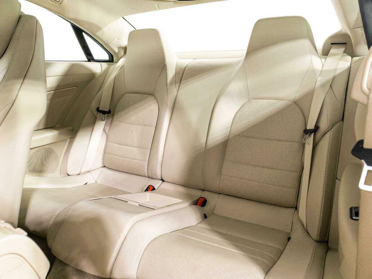 Купить Mercedes-Benz E-Класс 350, 2015, 112 071 км, фото №10