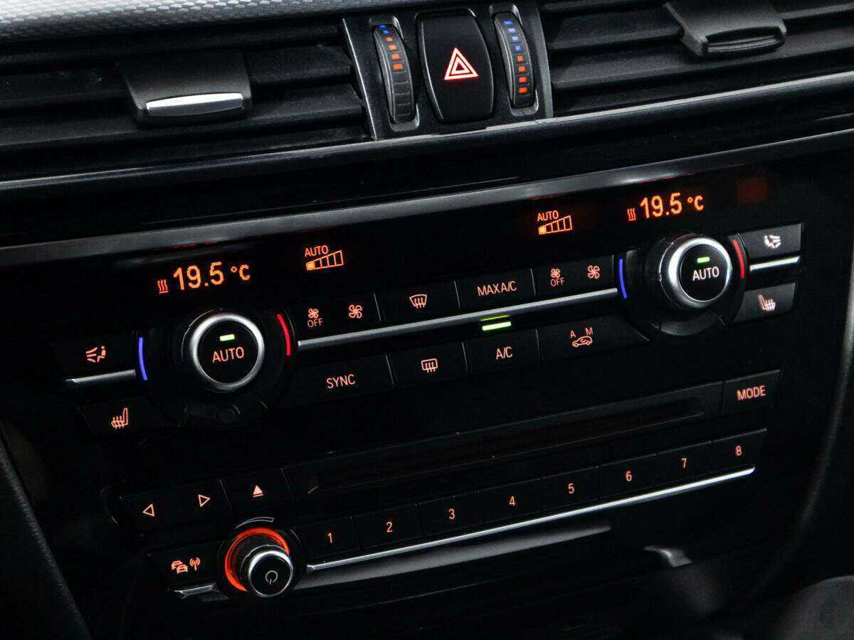 Купить BMW X6 30d, 2017, 91 119 км, фото №19