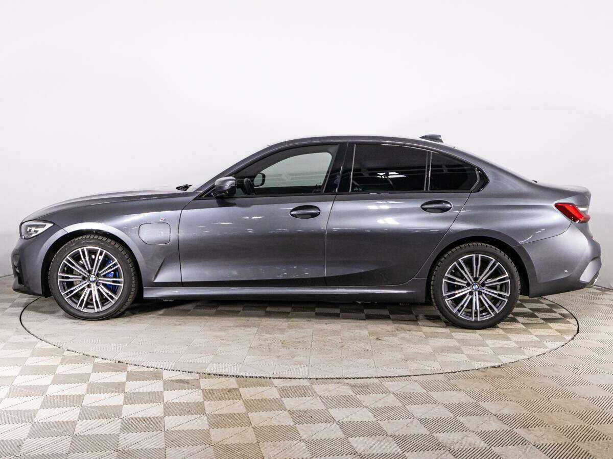 Купить BMW 3 серии 330e, 2020, 85 435 км, фото №8