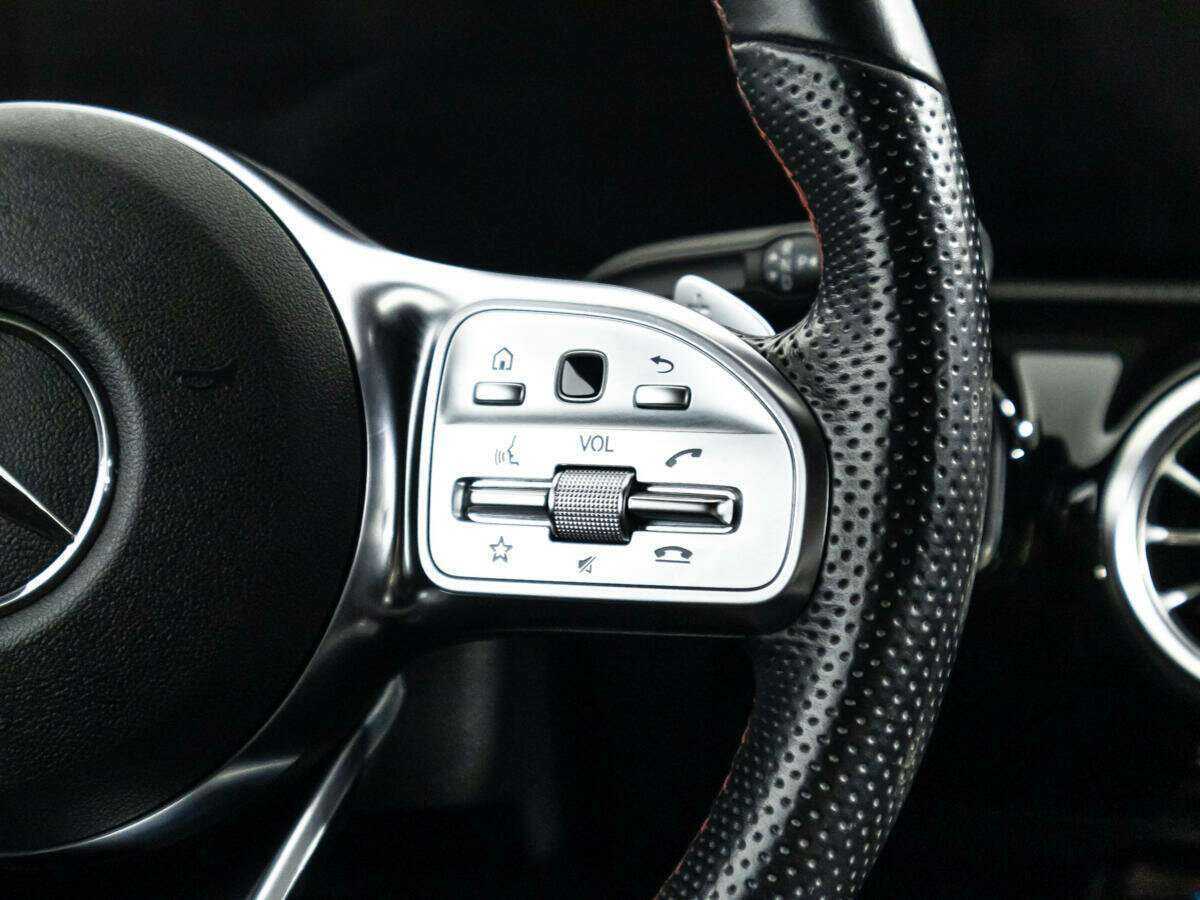 Купить Mercedes-Benz CLA 200, 2019, 115 001 км, фото №20