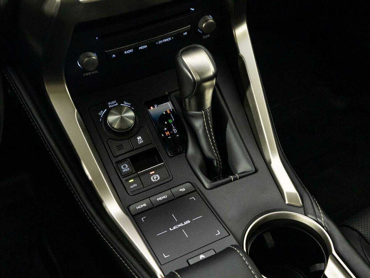 Купить Lexus NX 300, 2018, 33 191 км, фото №18