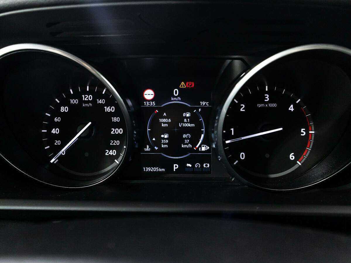 Купить Land Rover Discovery, 2017, 139 037 км, фото №12