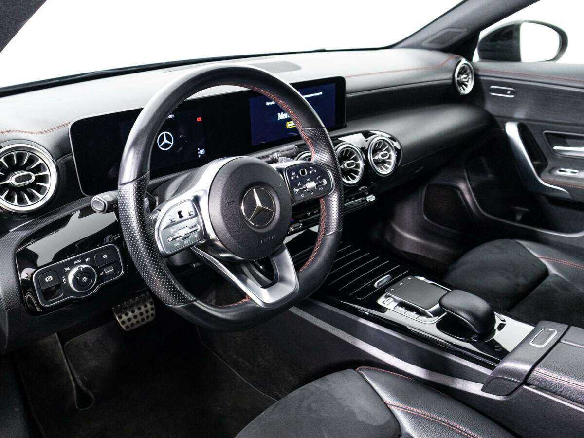 Купить Mercedes-Benz CLA 200, 2019, 58 956 км, фото №11