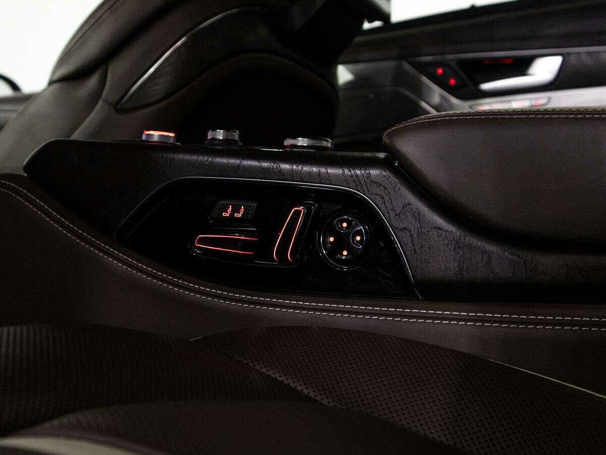 Купить Audi A8 Long, 2014, 144 382 км, фото №13