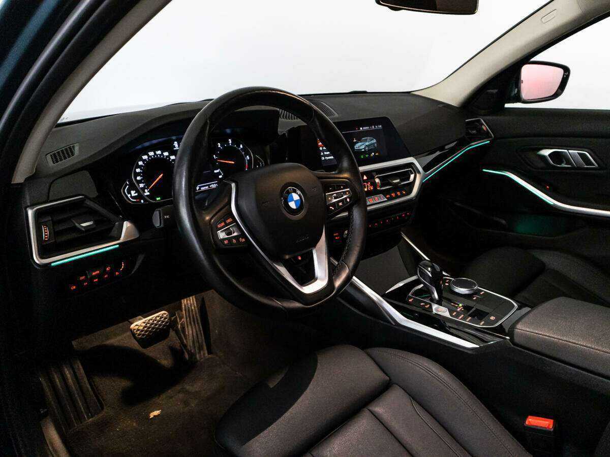 Купить BMW 3 серии 318d, 2020, 88 265 км, фото №23