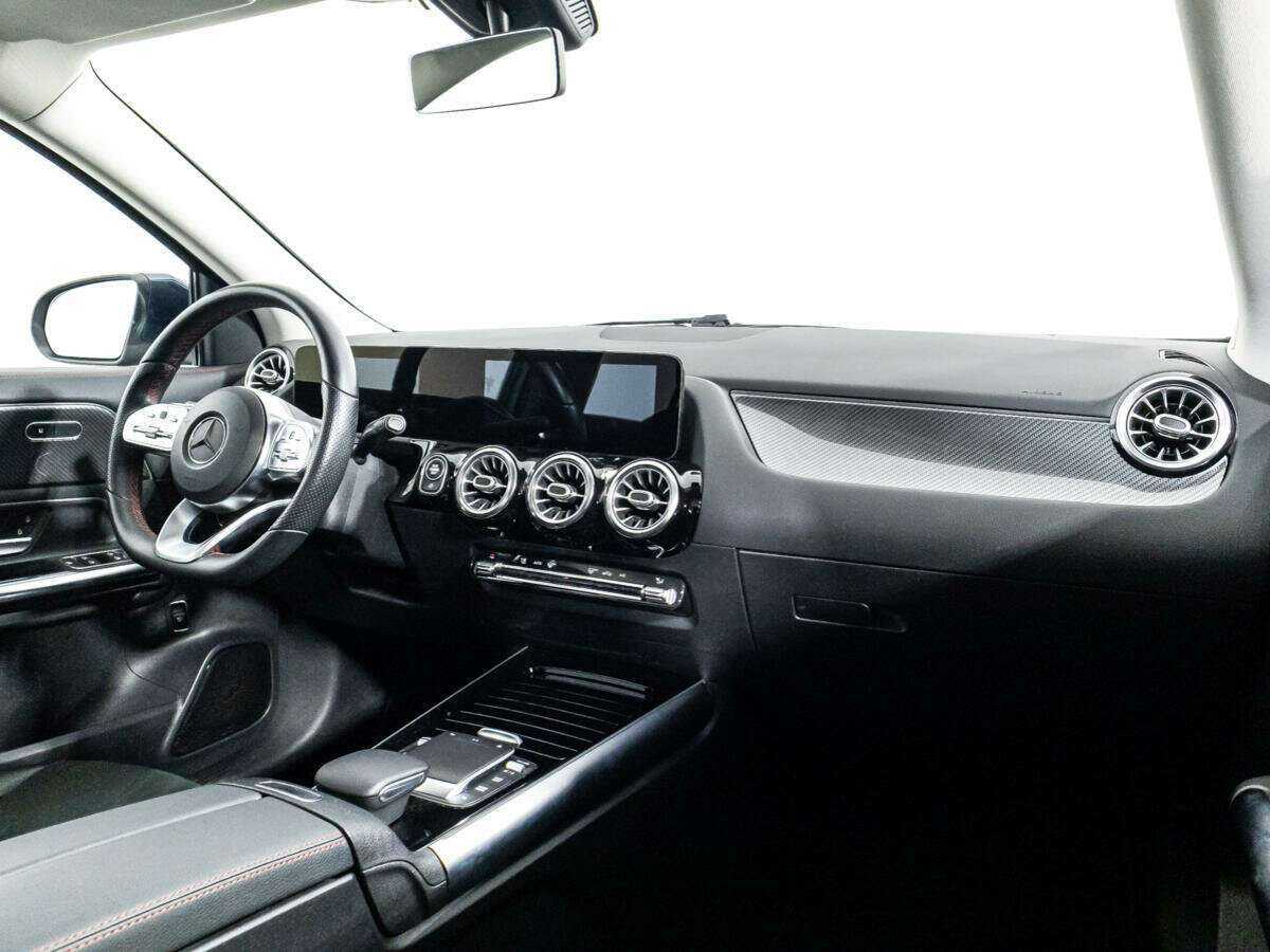 Купить Mercedes-Benz GLA 250, 2020, 48 368 км, фото №9