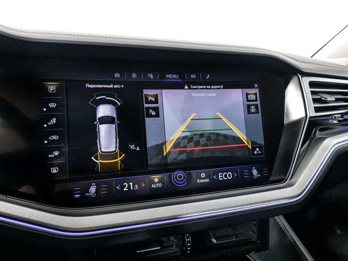 Купить Volkswagen Touareg, 2018, 180 315 км, фото №18