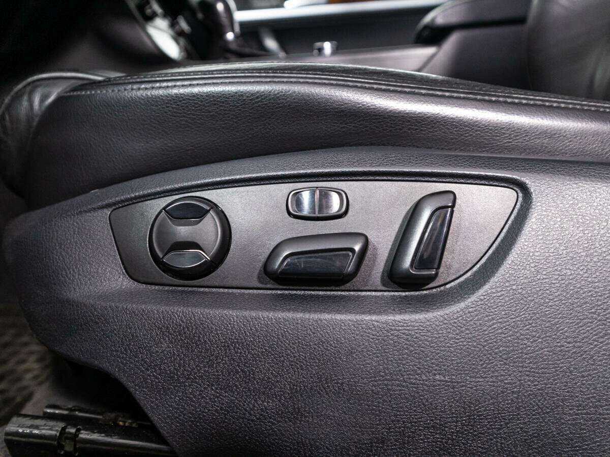 Купить Volkswagen Touareg, 2010, 178 045 км, фото №15