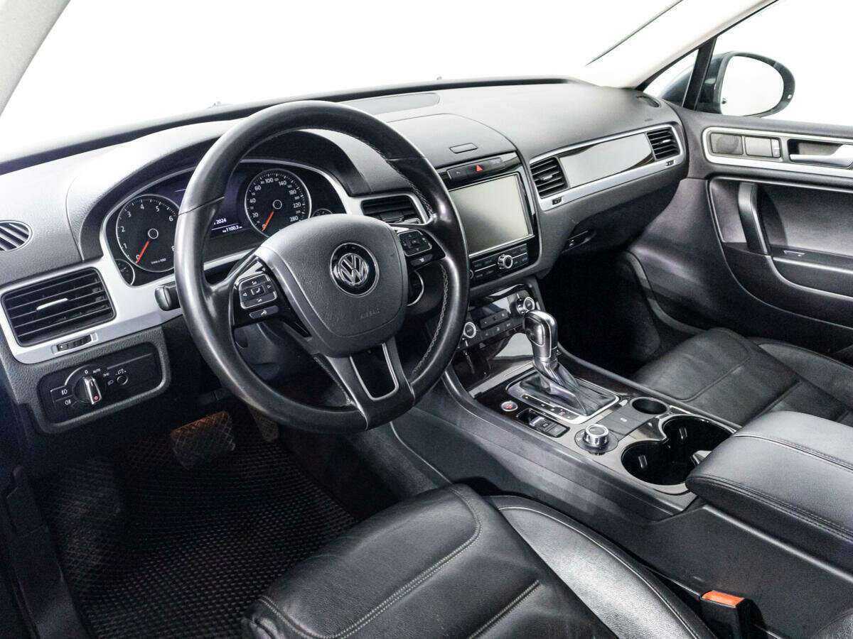 Купить Volkswagen Touareg, 2012, 356 649 км, фото №9