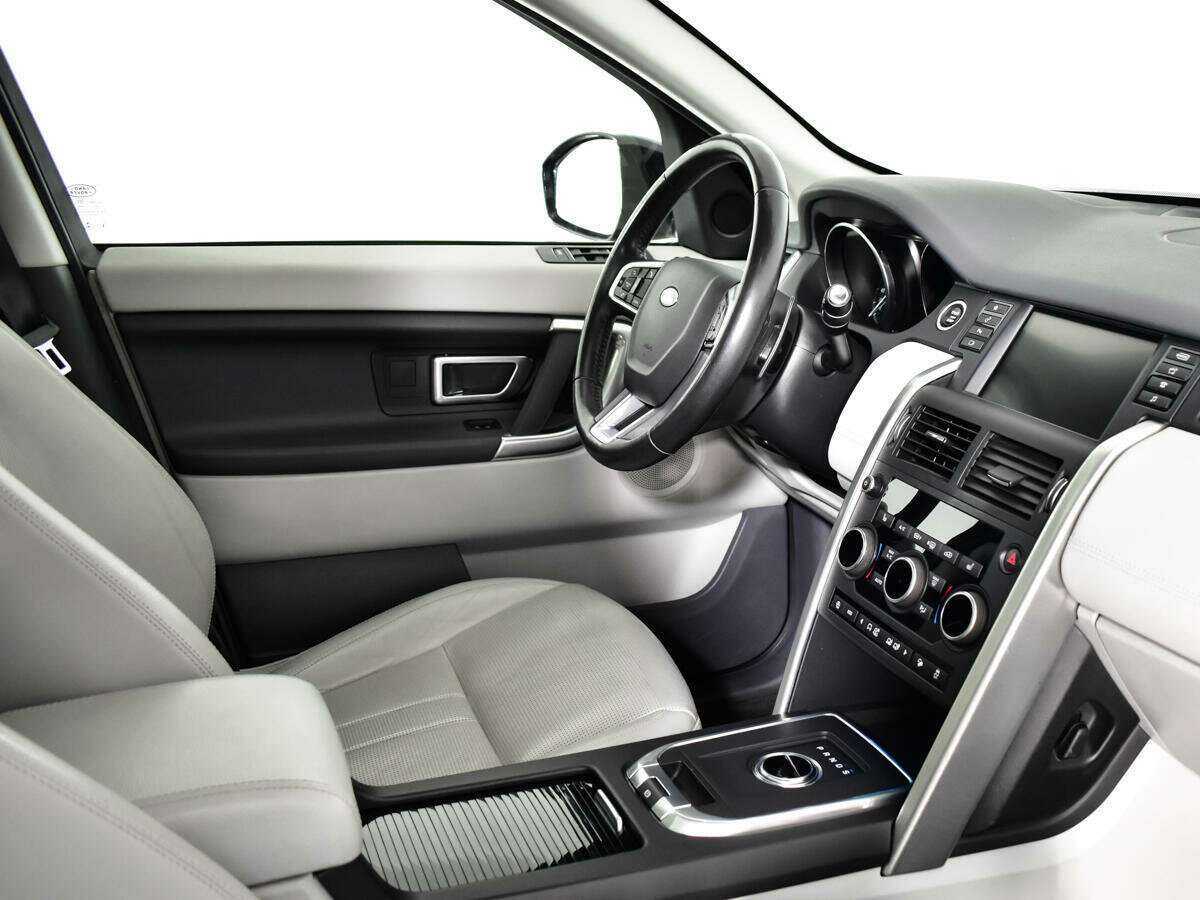 Купить Land Rover Discovery Sport, 2017, 81 831 км, фото №7
