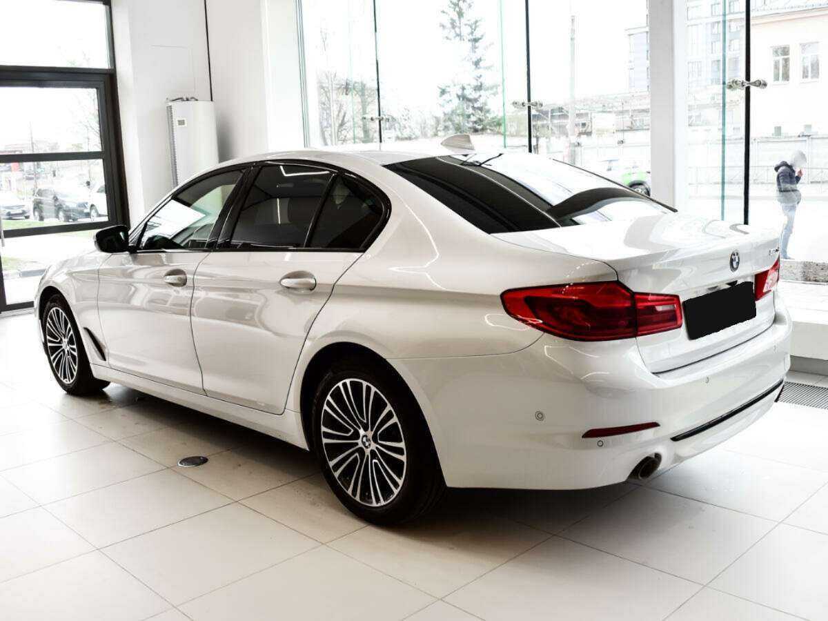Купить BMW 5 серии 520d, 2020, 59 000 км, фото №6