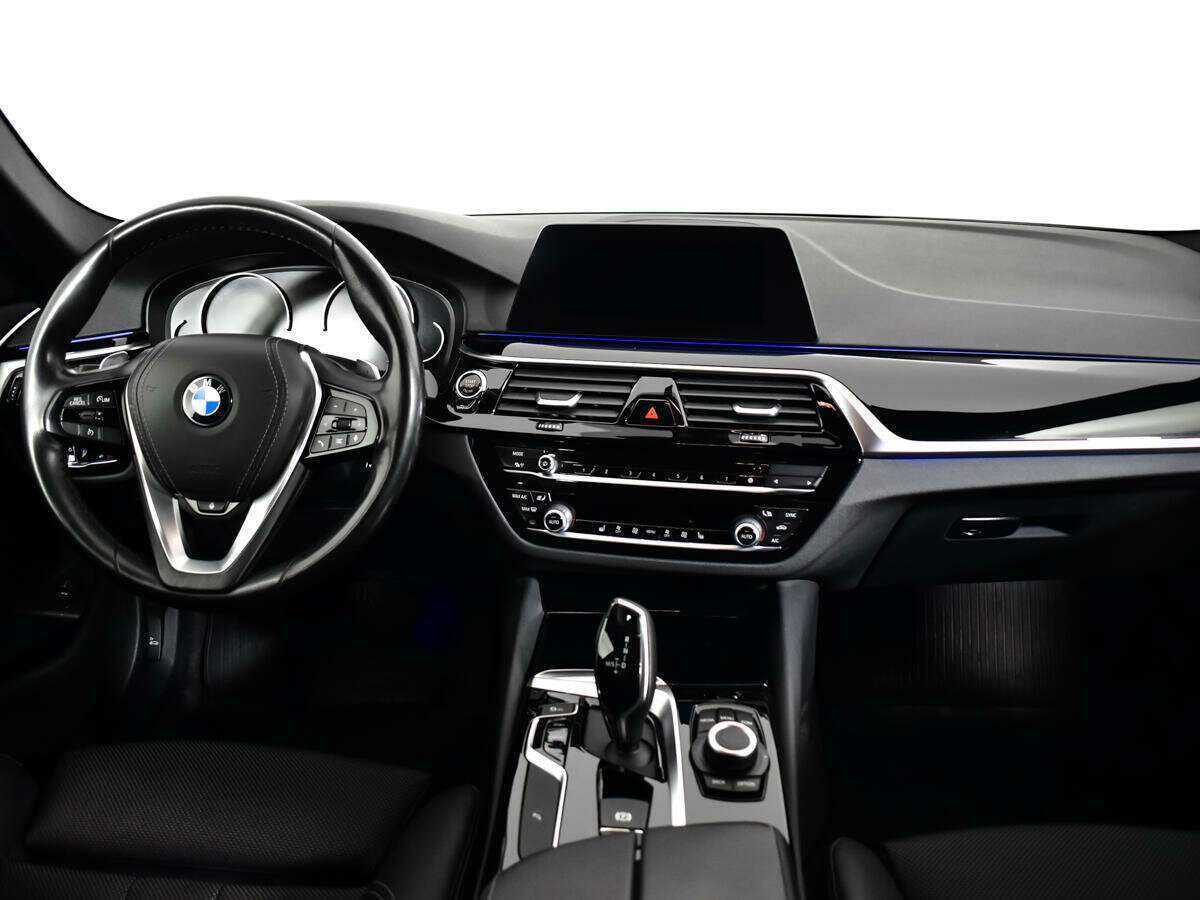 Купить BMW 5 серии 520d, 2020, 59 000 км, фото №10