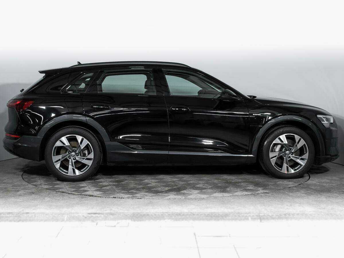Купить Audi e-tron 50, 2020, 68 000 км, фото №4