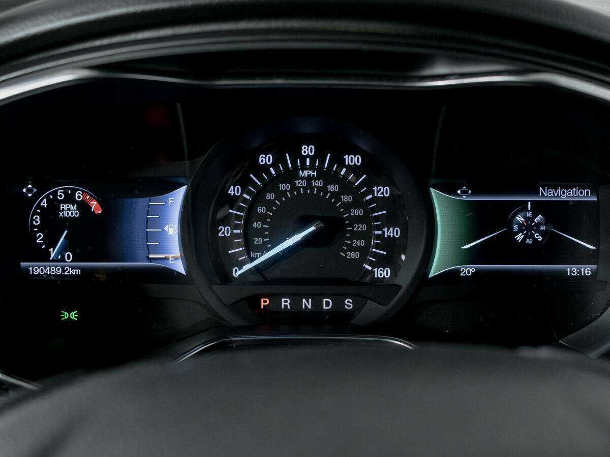 Купить Ford Fusion (North America) Sport, 2017, 190 000 км, фото №11