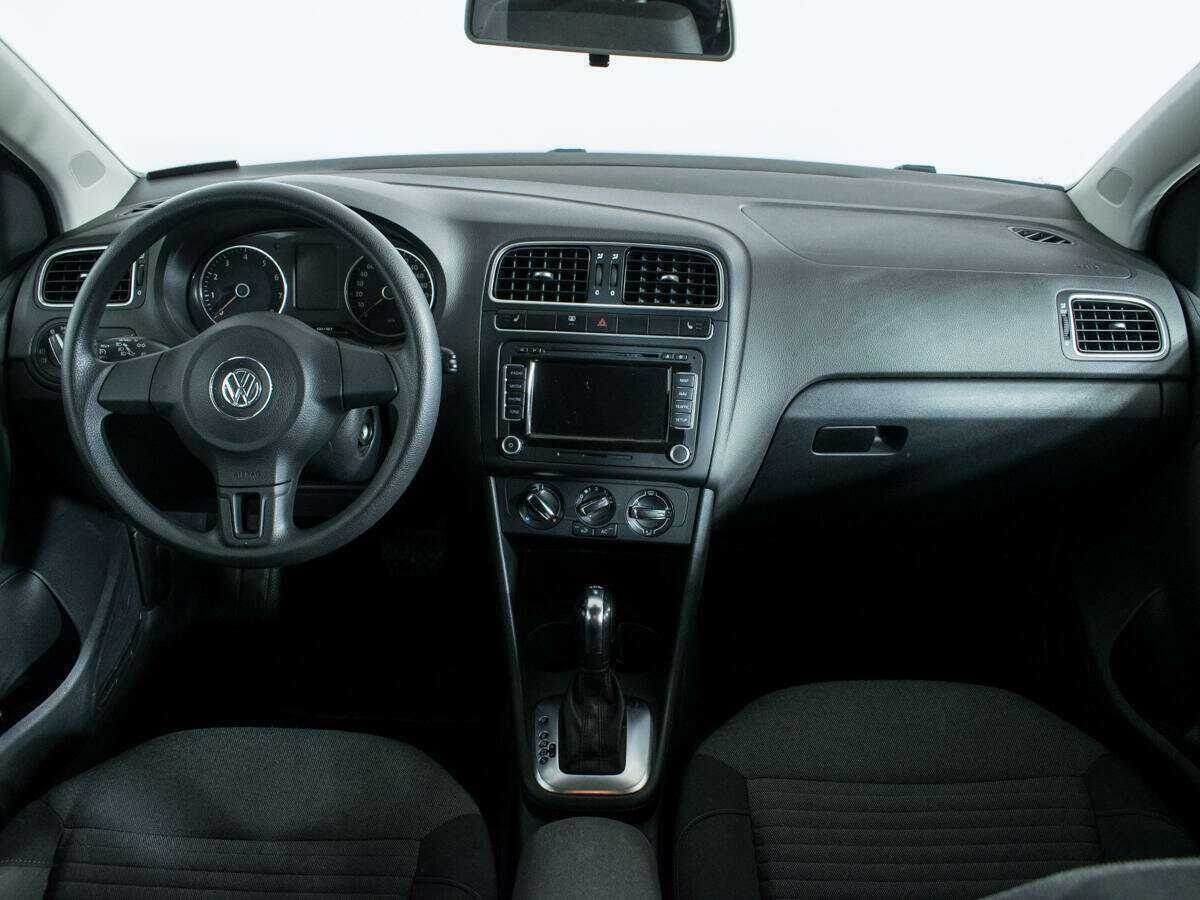 Купить Volkswagen Polo, 2012, 68 085 км, фото №12